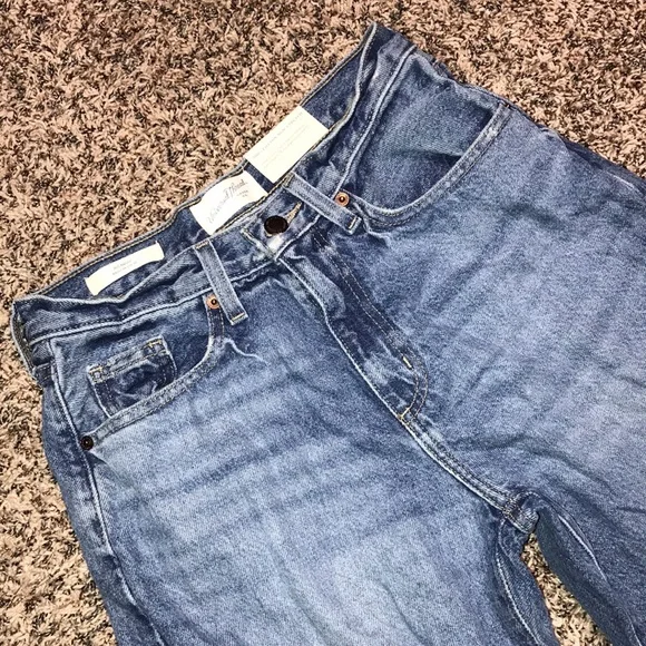 🐠Universal Thread 90’s Baggy Relaxed Fit Blue Jeans Size 2 | NWT! - Picture 2 of 7